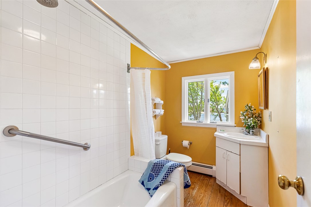 28 Byway Road Barrington, RI 02806 - Photo 17 of 35