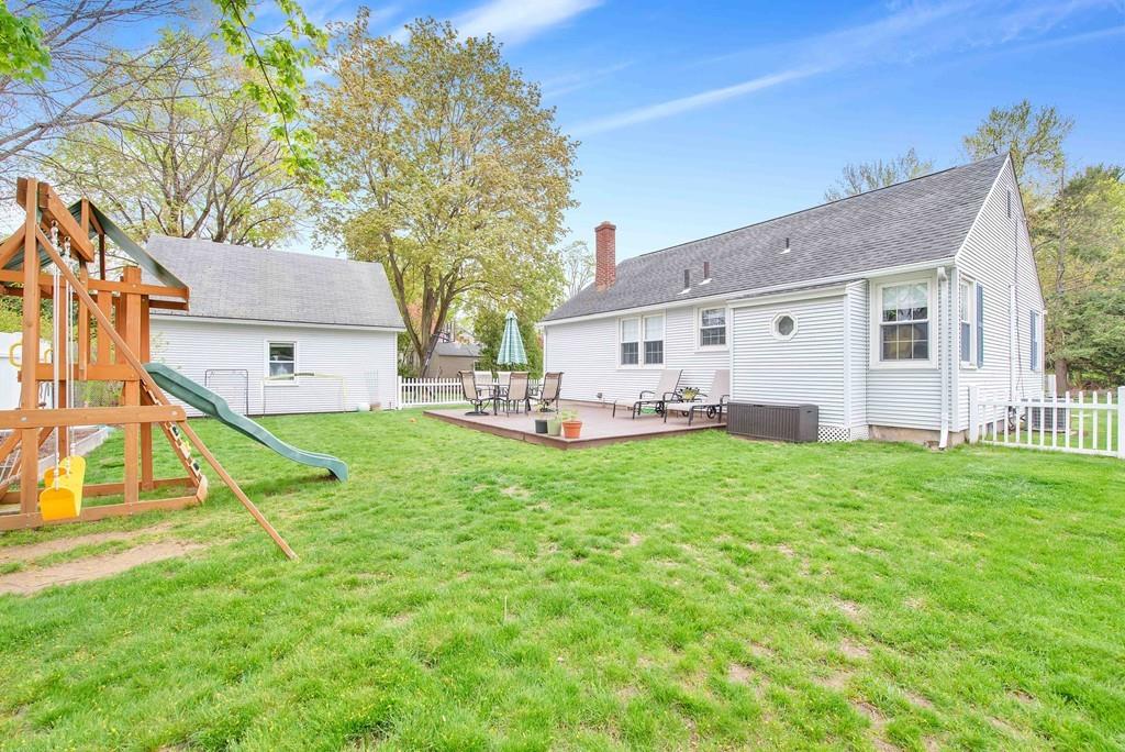 18 Meadow Road Longmeadow, MA 01106 - Photo 36 of 37 Gallery Image 36
