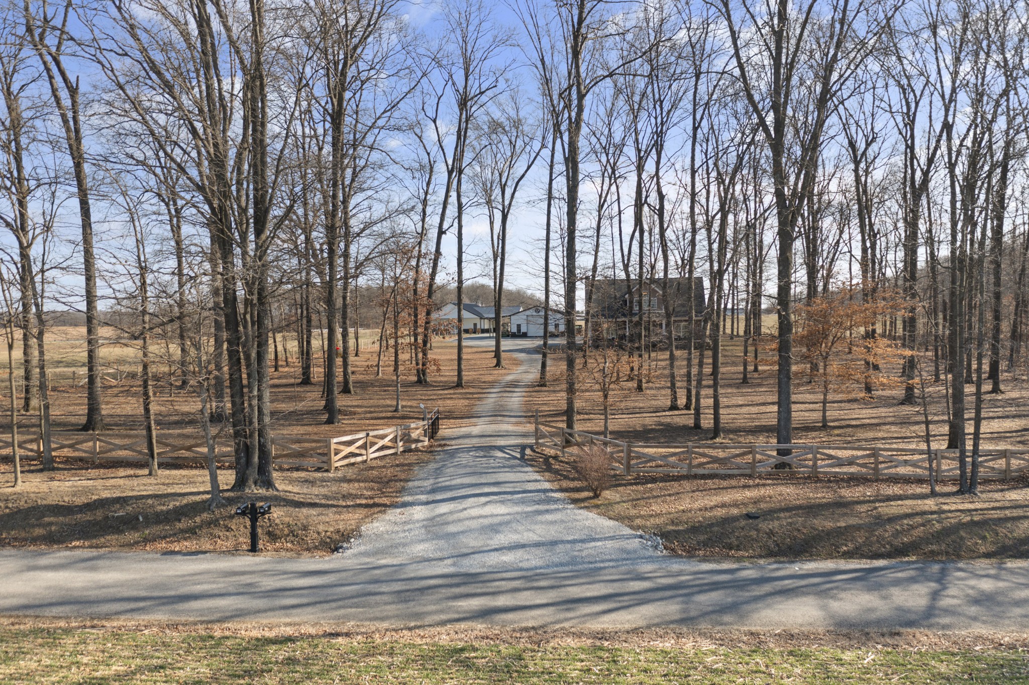 7027 Cowan Road Springfield, TN 37172 - Photo 10 of 92