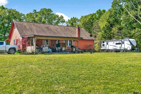 $320,000 | 5883 North I-20 Service Road East, Marshall, TX 75670