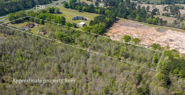 $320,000 | 5883 North I-20 Service Road East, Marshall, TX 75670
