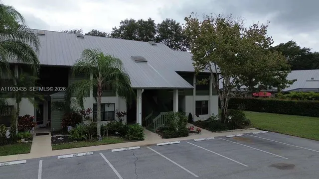 $272,000 | 5200 Southeast Seascape Way, Unit 201, Stuart, FL 34997