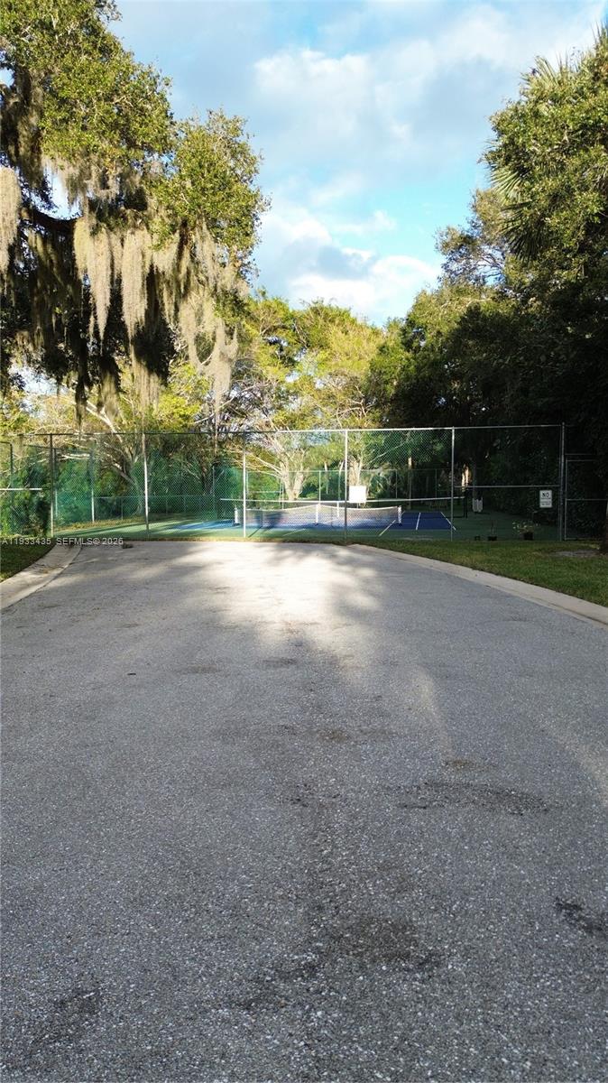 5200 Southeast Seascape Way, Unit 201 Stuart, FL 34997 - Photo 29 of 33 a view of a basketball court