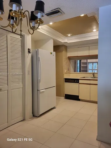 $272,000 | 5200 Southeast Seascape Way, Unit 201, Stuart, FL 34997