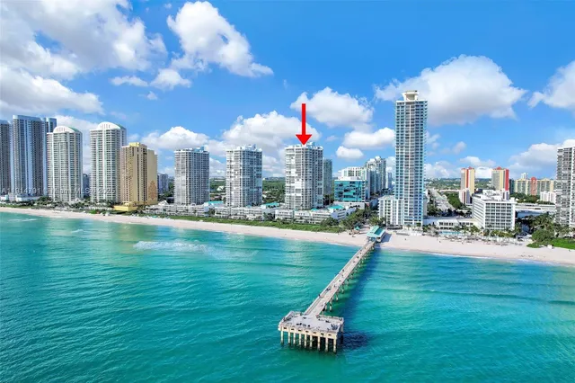 $8,990 | 16485 Collins Avenue, Unit 1236, Sunny Isles Beach, FL 33160