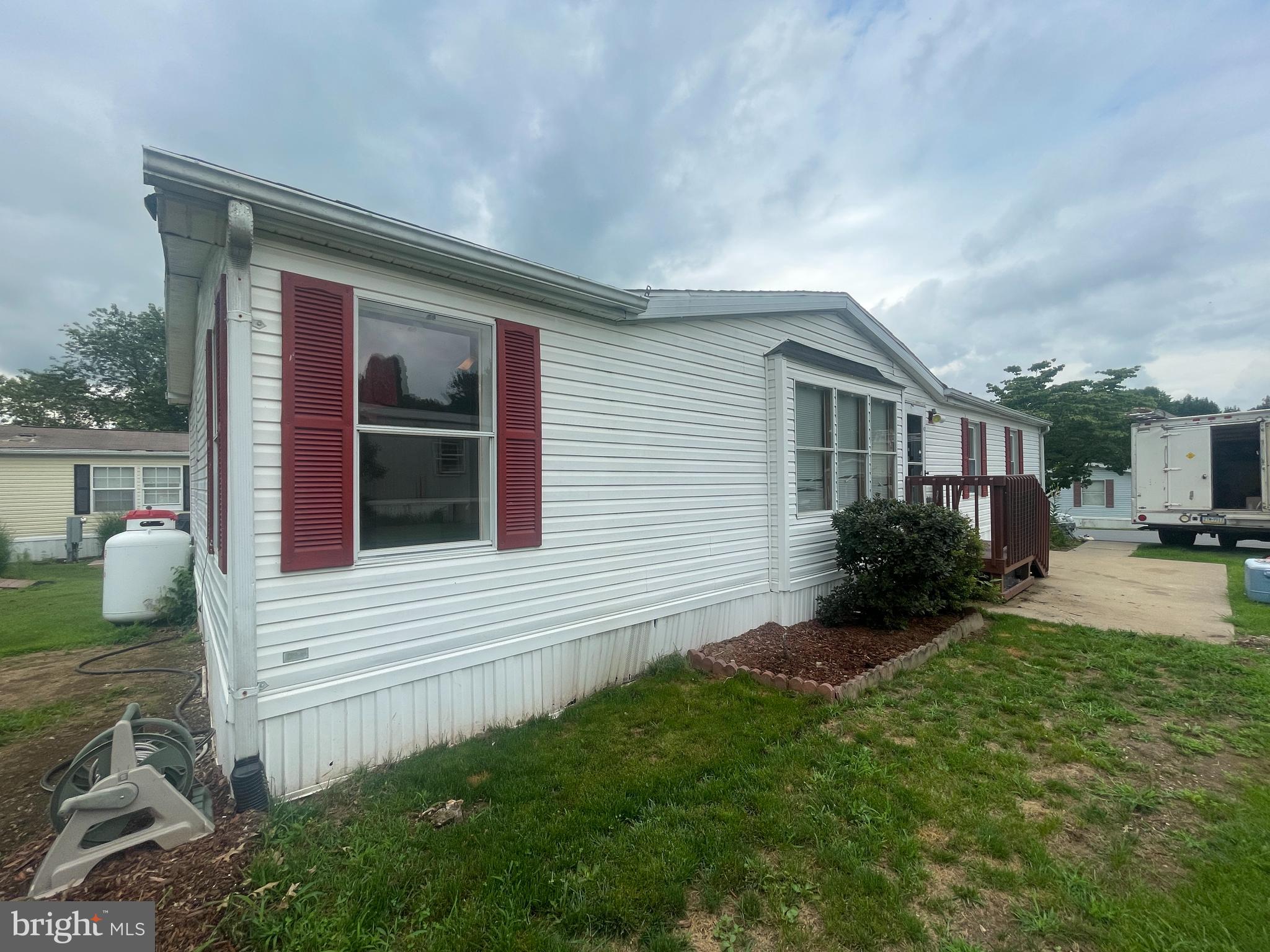 43 Christy Lane Lititz, PA 17543 - Photo 3 of 31