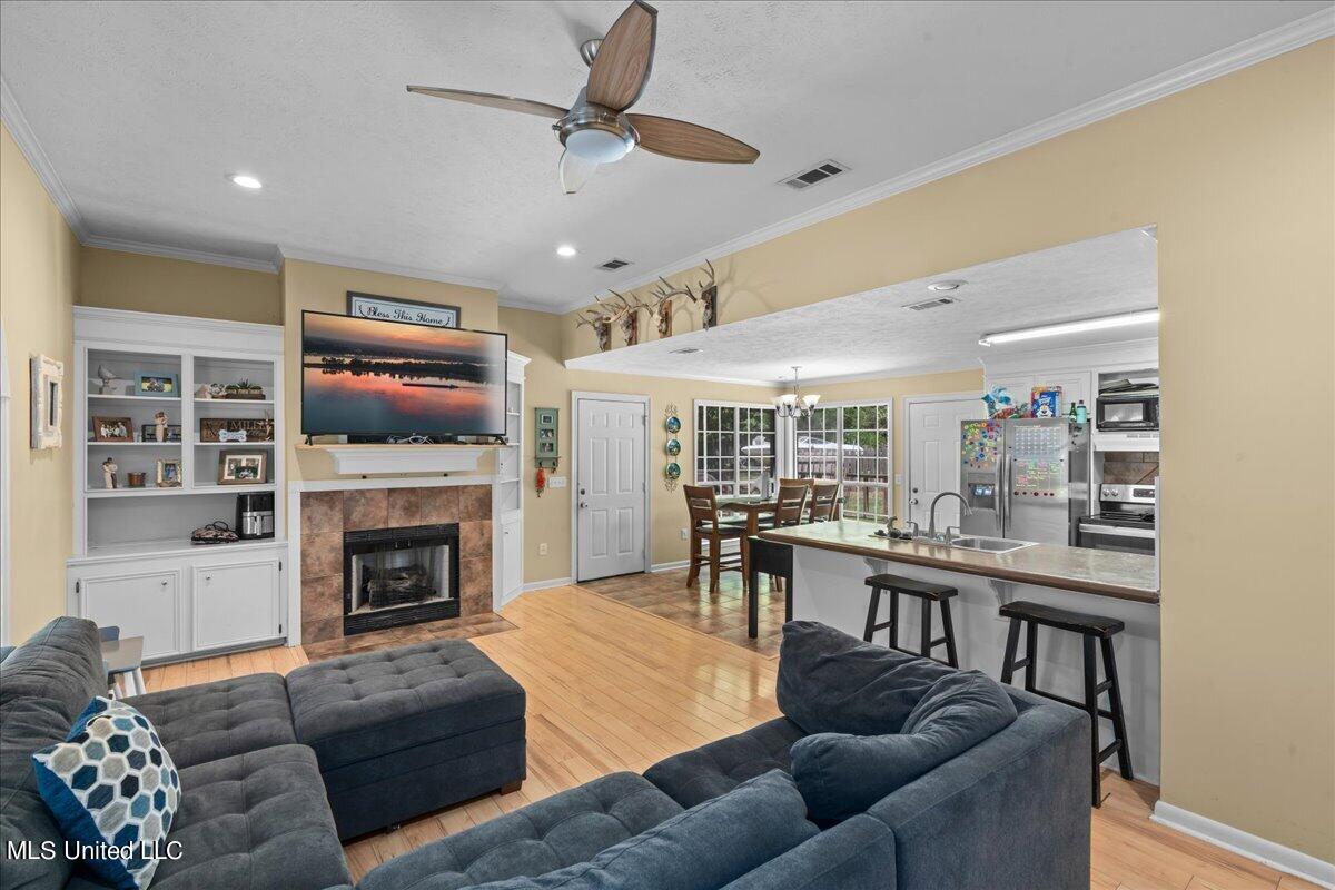 104 Harbor Road Madison, MS 39110 - Photo 3 of 16 03-A7R01561 Edited