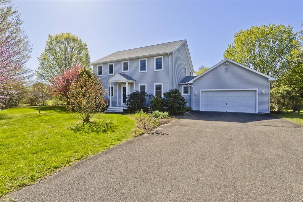 3 Grand Oak Farm Road Hadley, MA 01035 - Photo 1 of 31 Gallery Image 1
