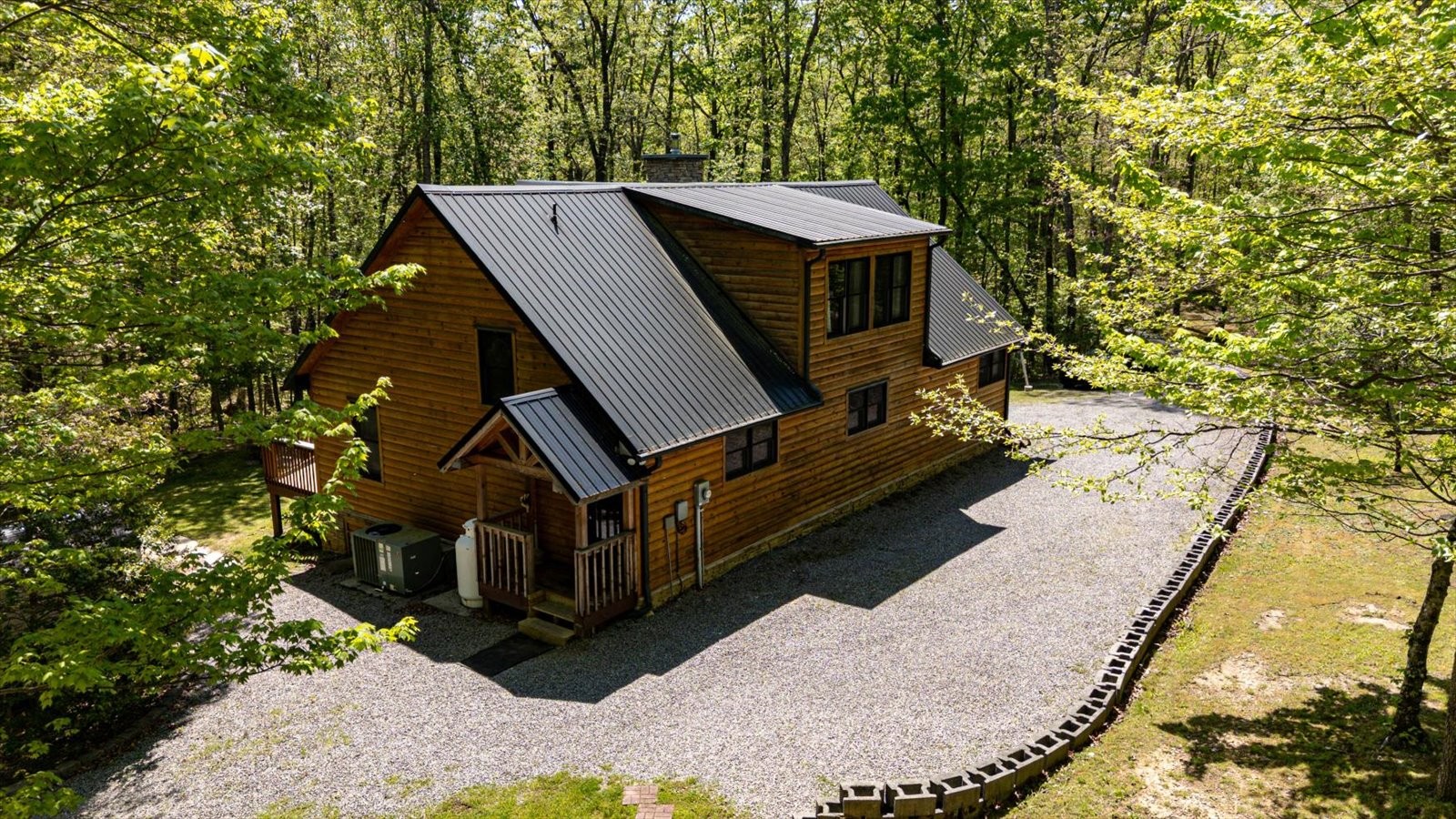 557 Green Forest Road Dunlap, TN 37327 - Photo 41 of 57 a view of a terrace with sitting area