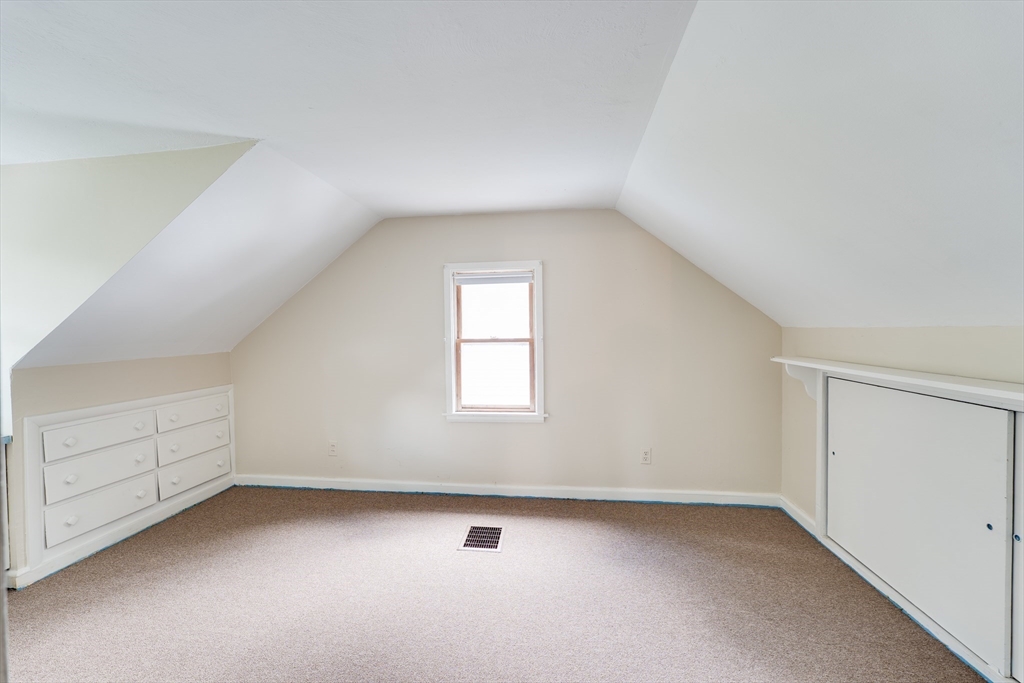 57 Bither Street Springfield, MA 01118 - Photo 20 of 37