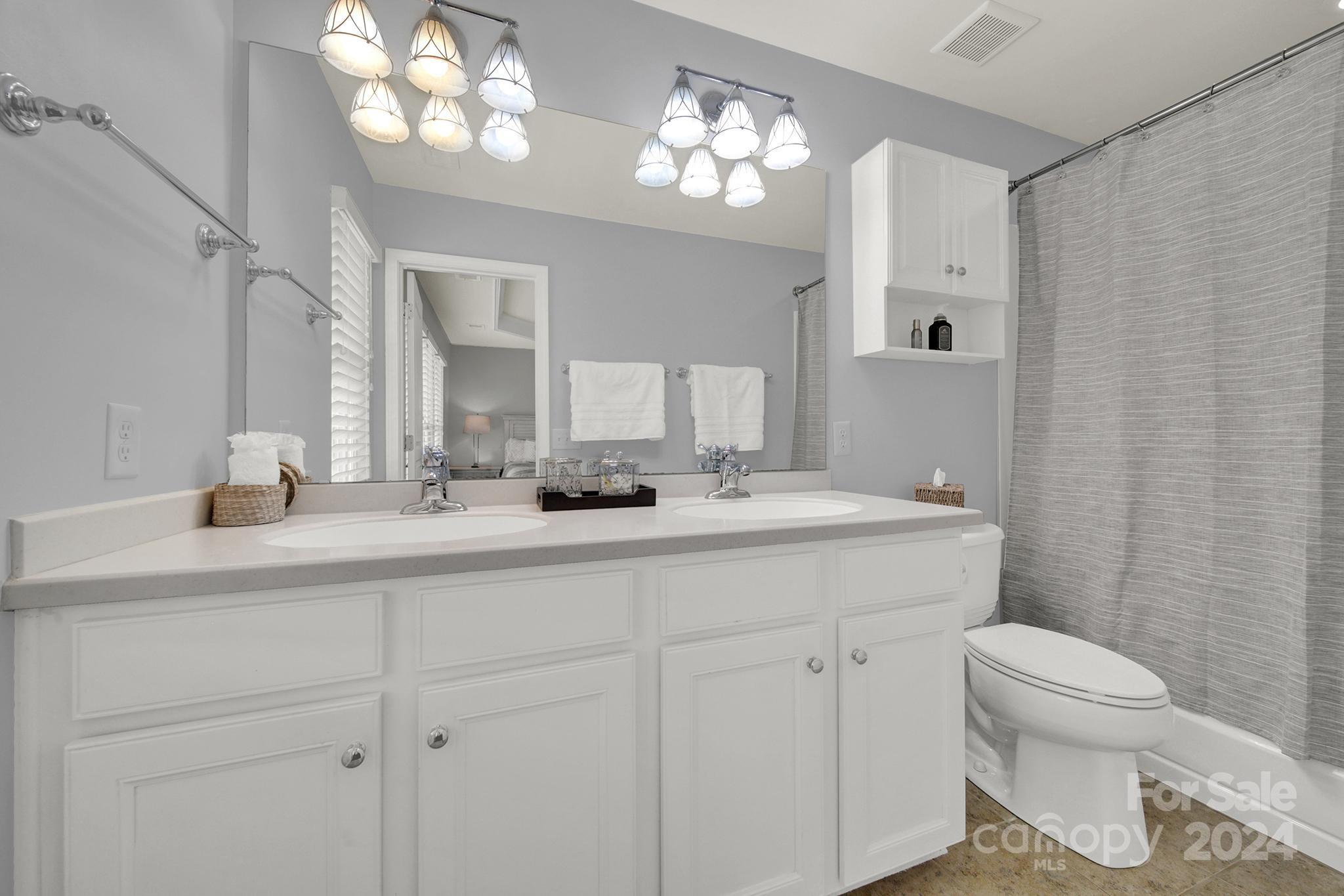 913 Lyndley Drive Fort Mill, SC 29708 - Photo 16 of 39 Gallery Image 16