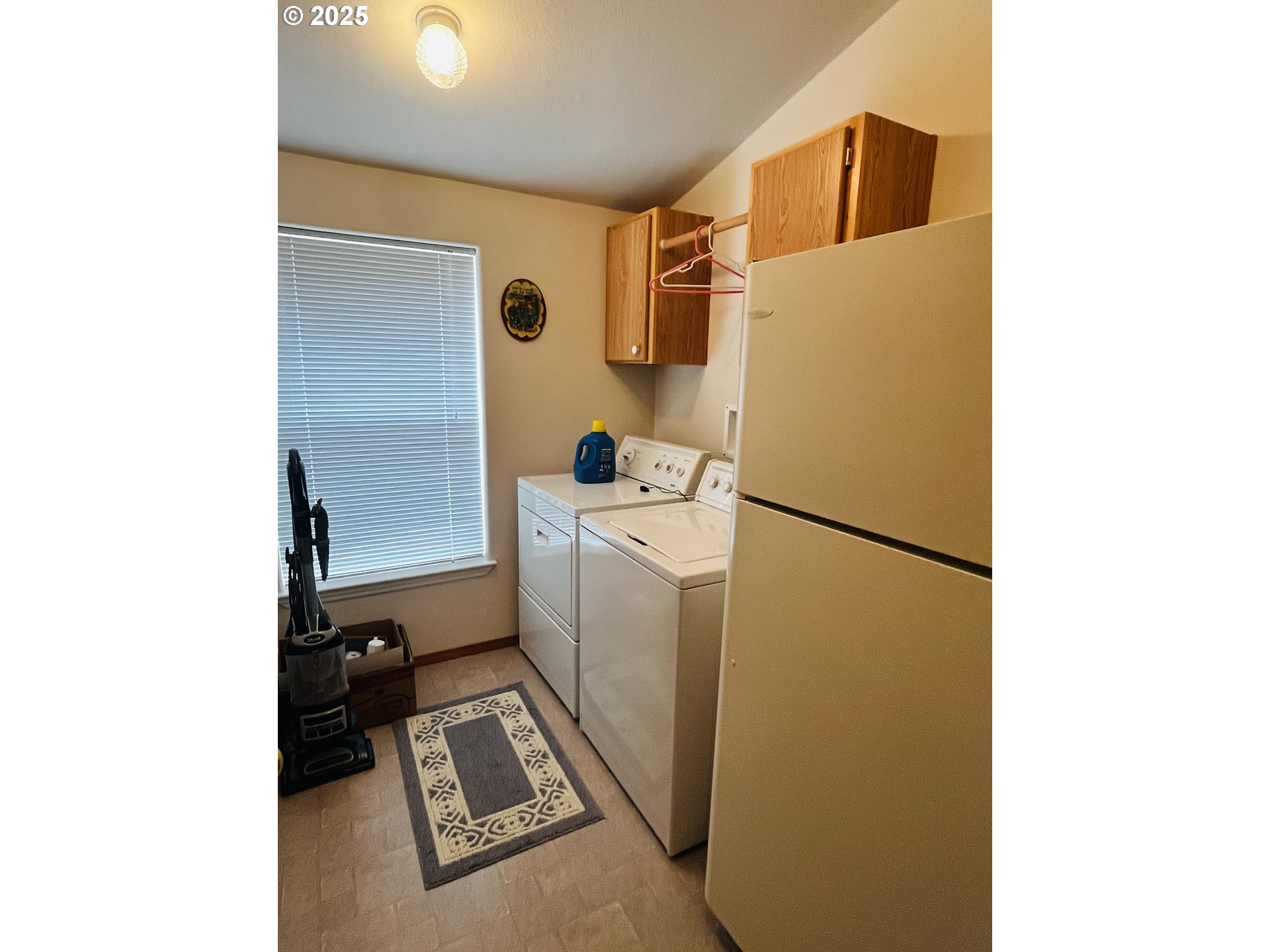 317 South Wayne R Road Tygh Valley, OR 97063 - Photo 30 of 35