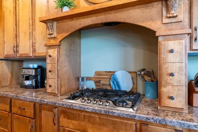 $1,100,000 | 60515 235th Street, Madison Lake, MN 56063