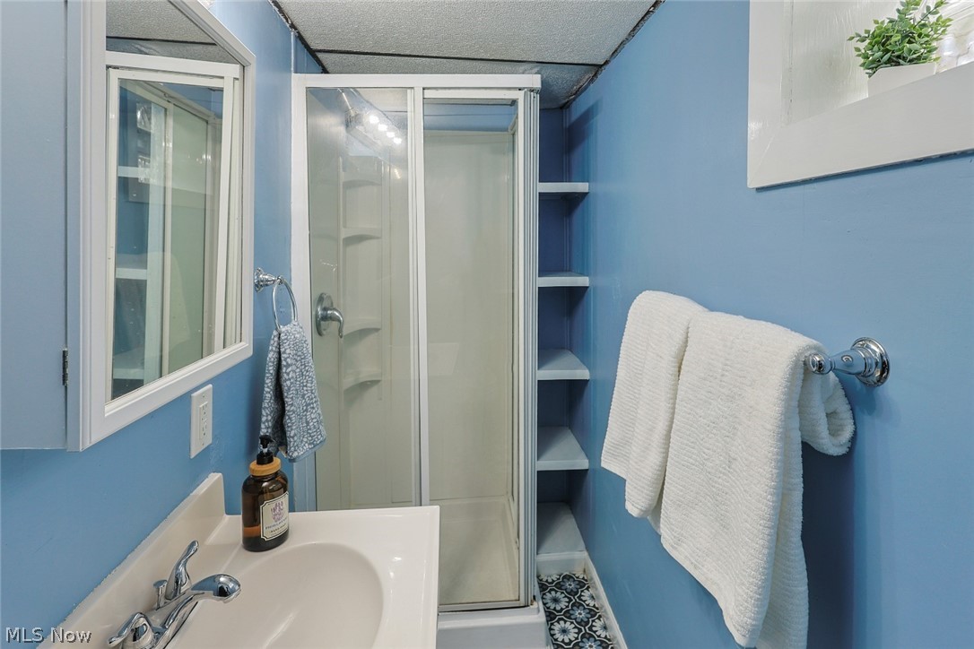 3184 Chadbourne Road Cleveland, OH 44120 - Photo 26 of 34 Gallery Image 26