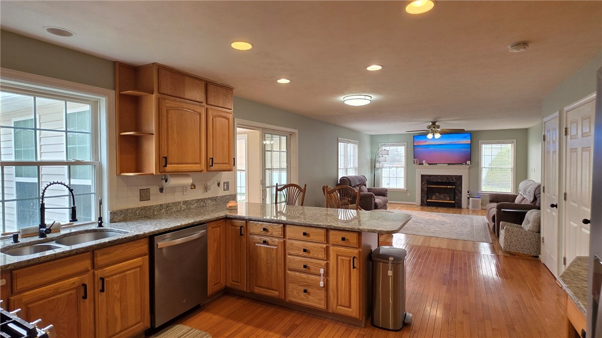 123 Fieldview Drive Erwin, NY 14870 - Photo 9 of 37 Kitchen