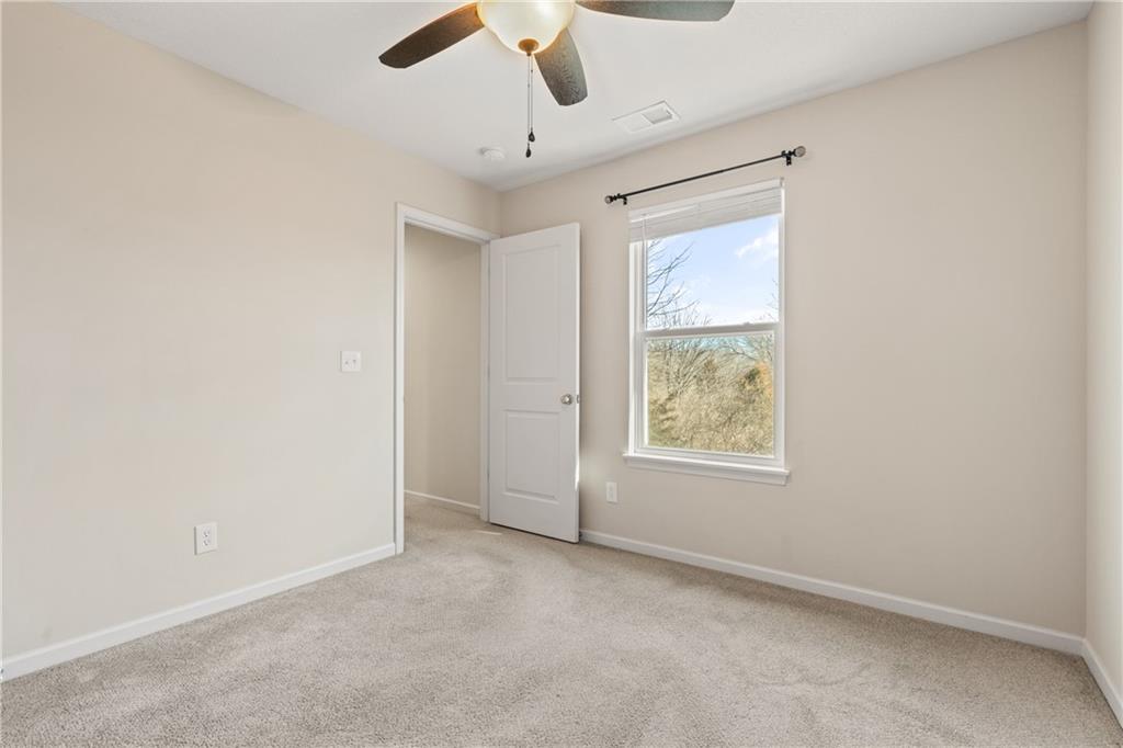 7529 McCoy Street Shawnee, KS 66227 - Photo 16 of 24