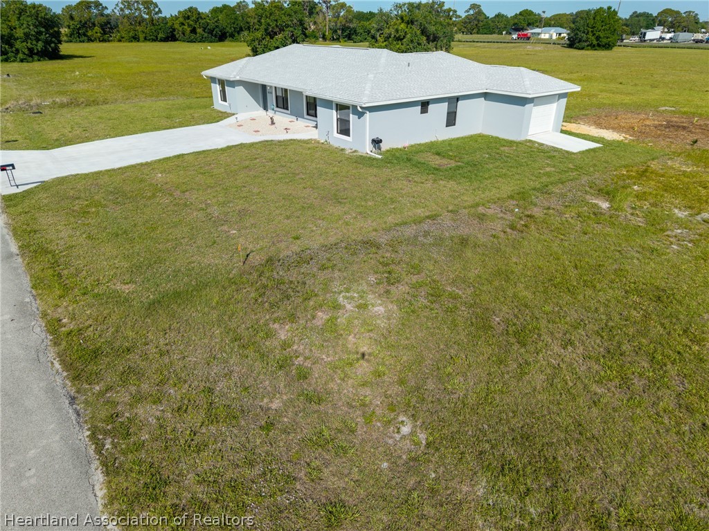 6301 Candler Terrace Sebring, FL 33876 - Photo 35 of 39