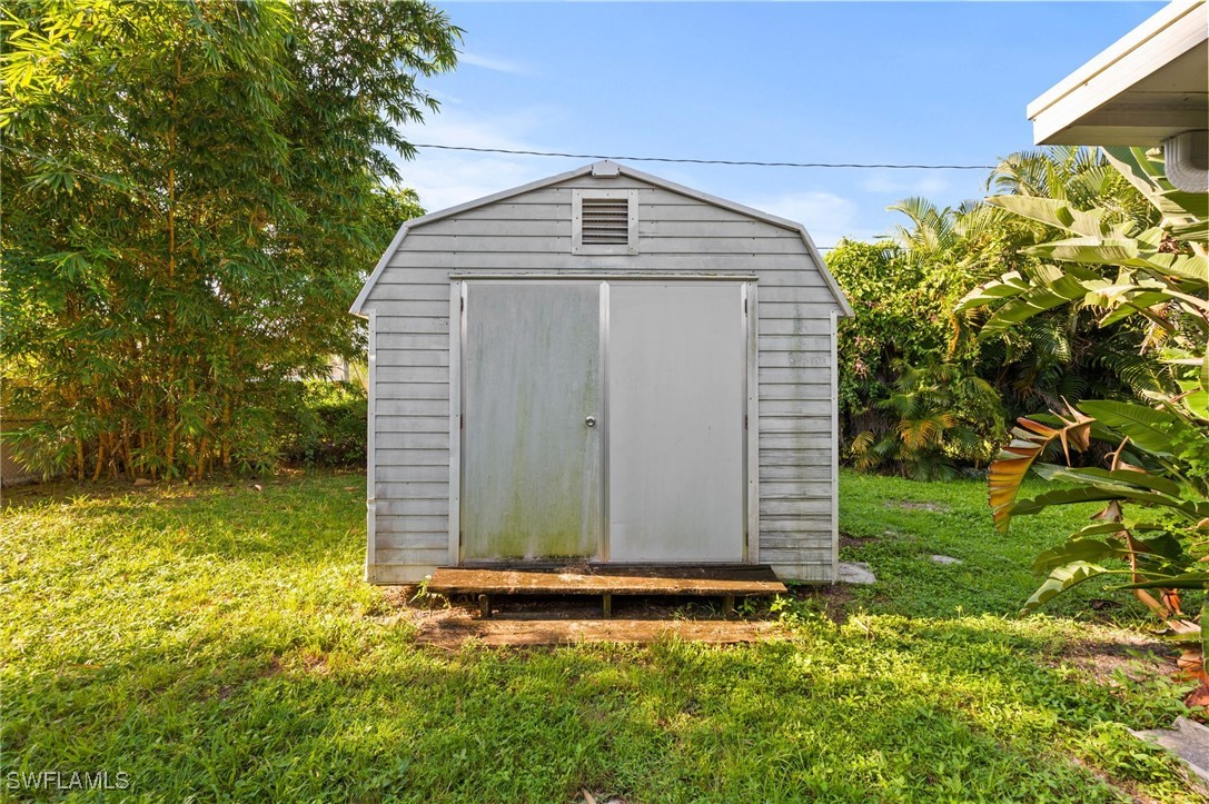 1424 Byron Road Fort Myers, FL 33919 - Photo 20 of 21 Gallery Image 20
