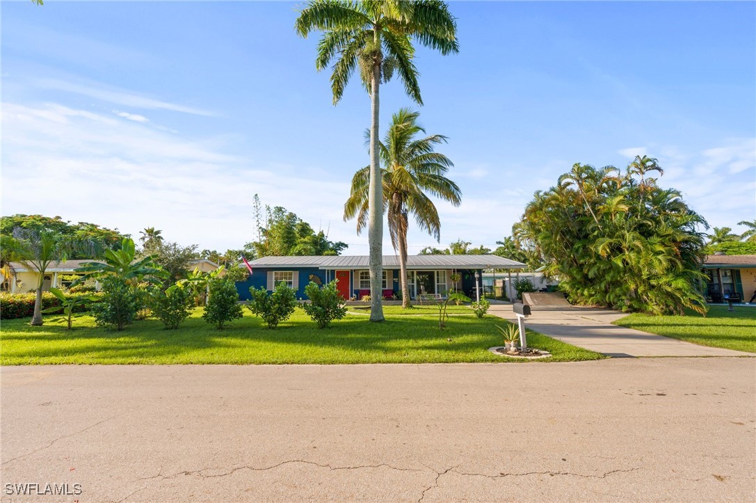 1424 Byron Road Fort Myers, FL 33919 - Photo 2 of 21 Gallery Image 2