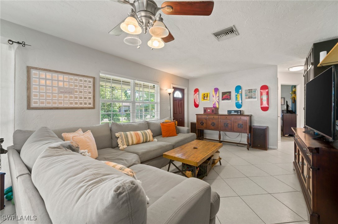 1424 Byron Road Fort Myers, FL 33919 - Photo 3 of 21 Gallery Image 3