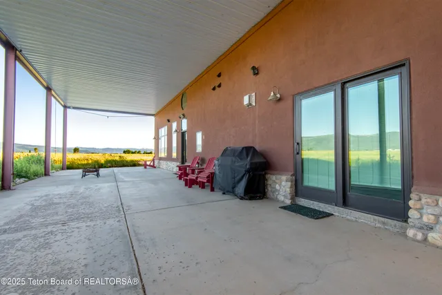 $2,300,000 | 1779 Falcon Lane, Driggs, ID 83422