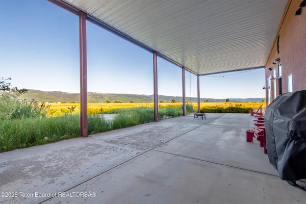$2,300,000 | 1779 Falcon Lane, Driggs, ID 83422