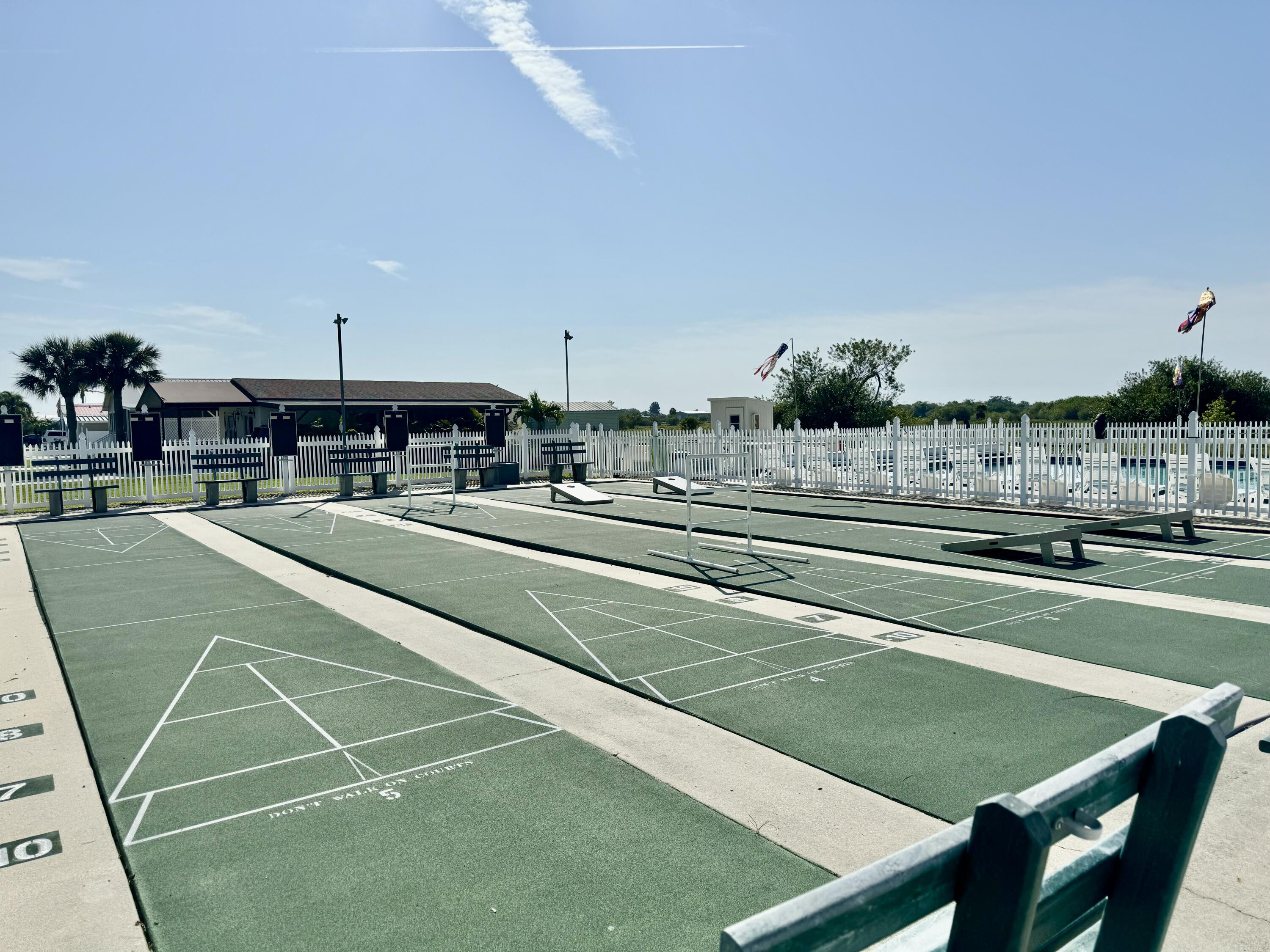 4350 Southwest 13th Avenue Okeechobee, FL 34974 - Photo 39 of 43 a tennis court with view of that has a lots of space