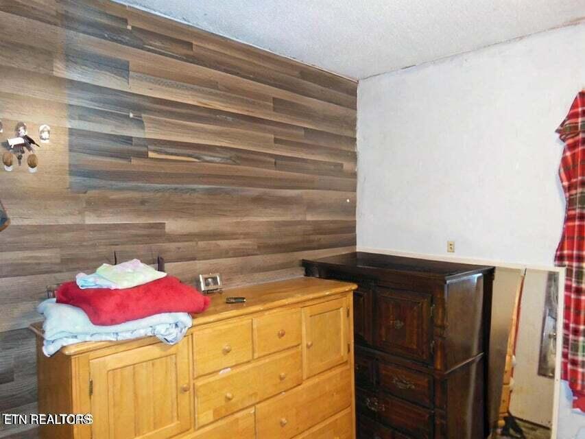 306 Warren Street Athens, TN 37303 - Photo 6 of 9 20240530135808357063000000-o