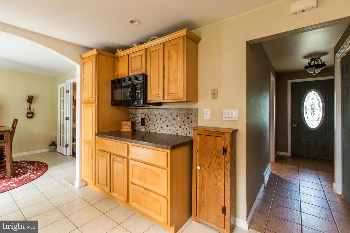 879 Hornig Road Lancaster, PA 17601 - Photo 10 of 57 Gallery Image 10