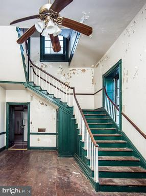 889 Butterfly Lane Frederick, MD 21703 - Photo 11 of 23