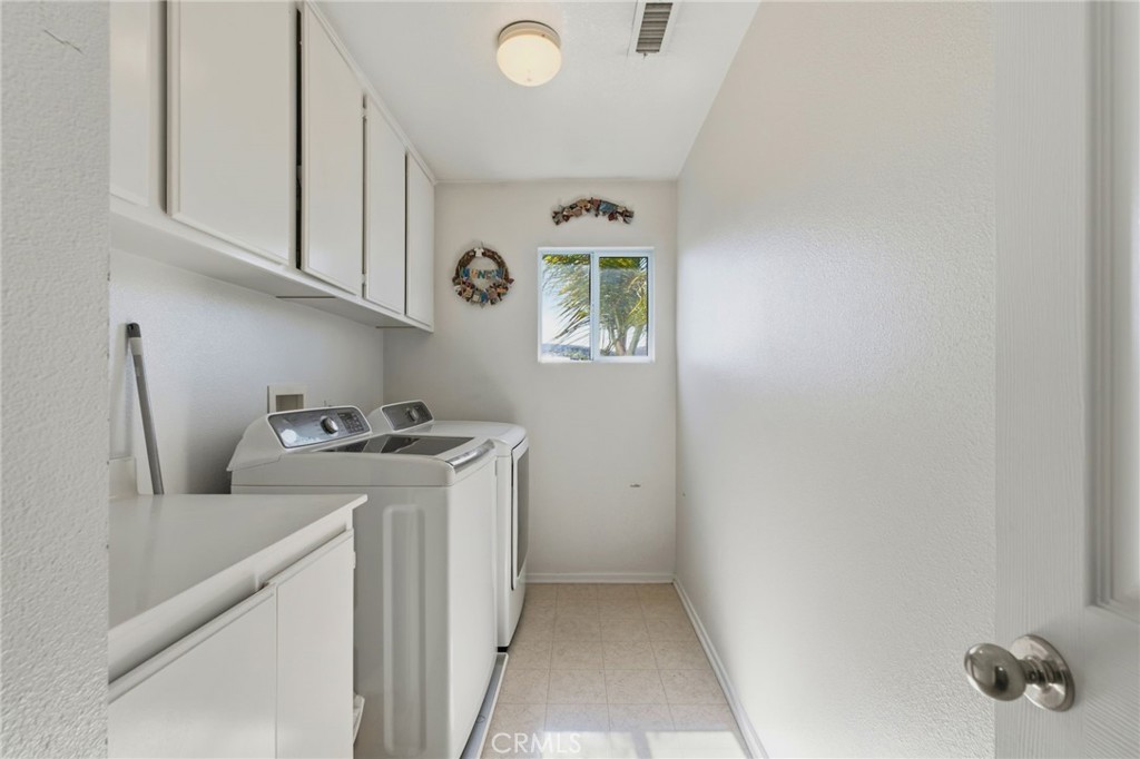 12329 Mimosa Lane Riverside, CA 92503 - Photo 14 of 16