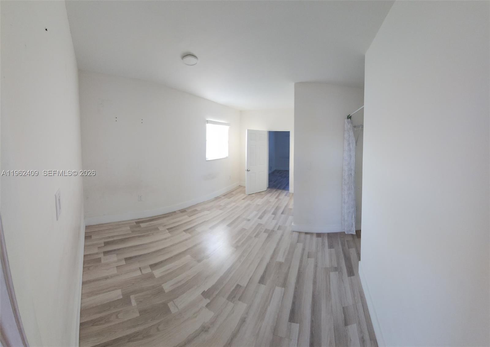 291 West 41st Street Hialeah, FL 33012 - Photo 3 of 21