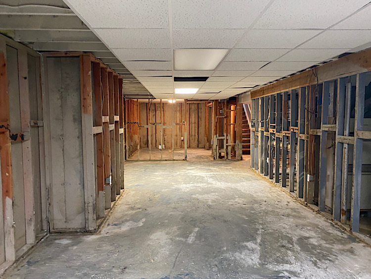 1628 North 2510th Road Ottawa, IL 61350 - Photo 17 of 24 a view of an empty room with wooden walls