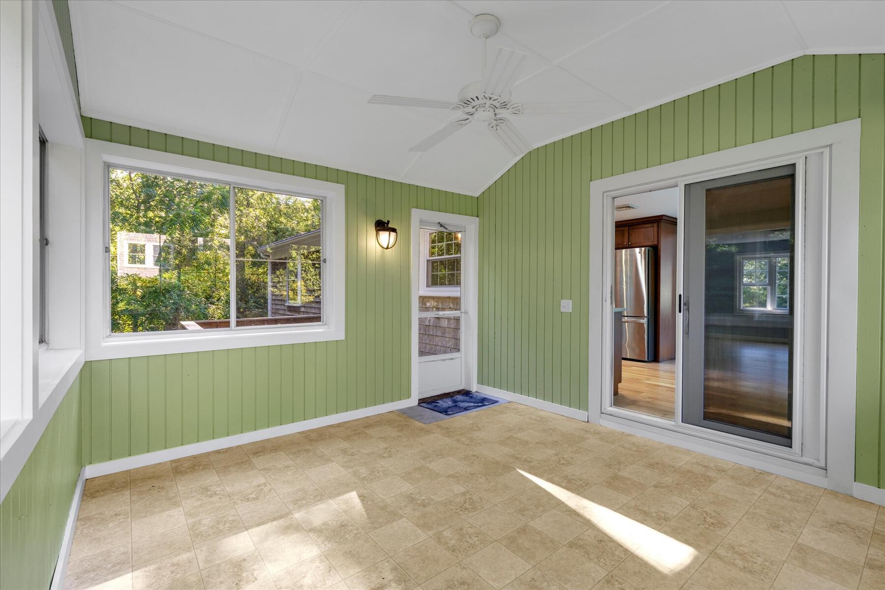32 Crowell Road Sandwich, MA 02563 - Photo 20 of 45 25-MG_4769-r