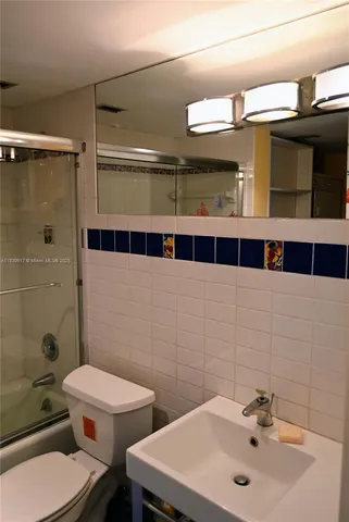 $239,000 | 2100 Sans Souci Boulevard, Unit E1, North Miami, FL 33181