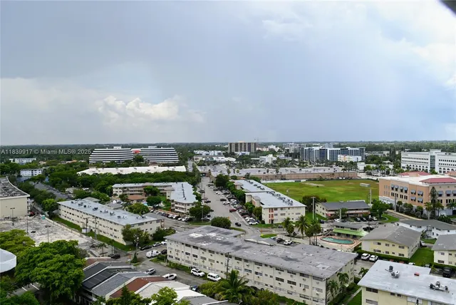 $239,000 | 2100 Sans Souci Boulevard, Unit E1, North Miami, FL 33181