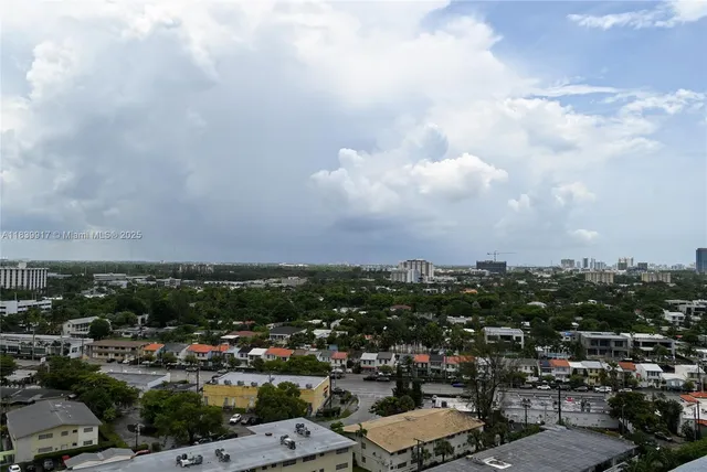 $239,000 | 2100 Sans Souci Boulevard, Unit E1, North Miami, FL 33181