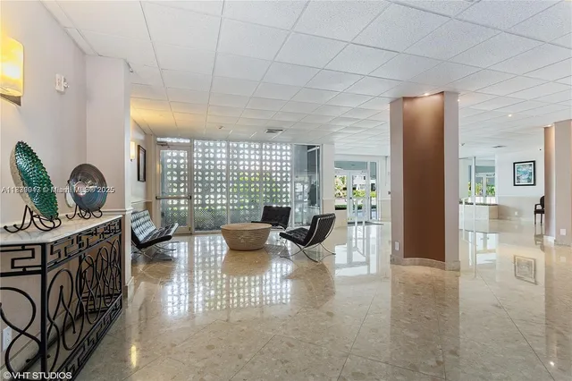 $239,000 | 2100 Sans Souci Boulevard, Unit E1, North Miami, FL 33181