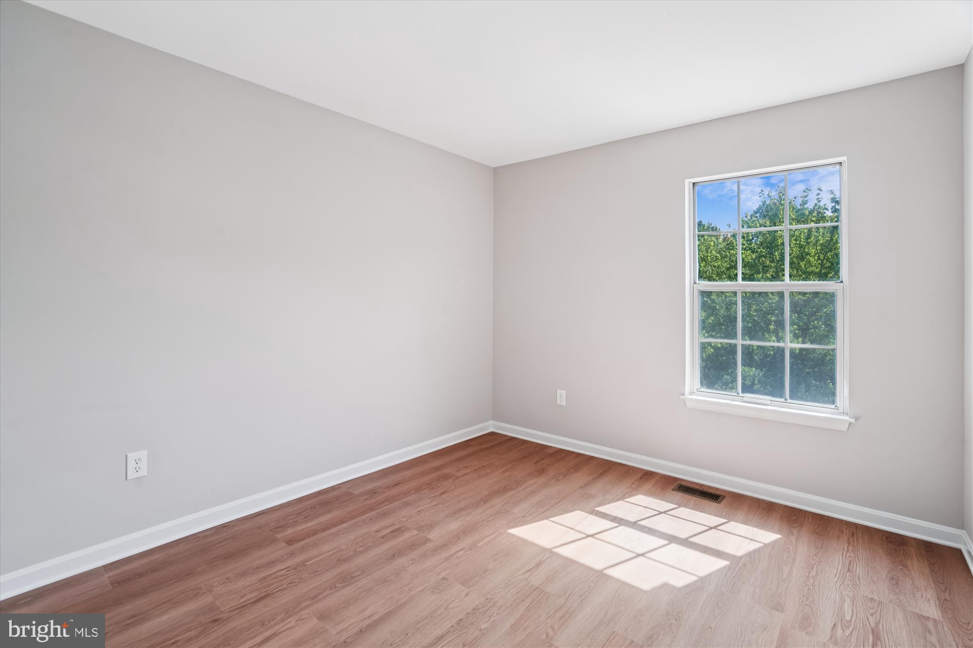 6926 Mayfair Road Laurel, MD 20707 - Photo 26 of 30 Bedroom 2