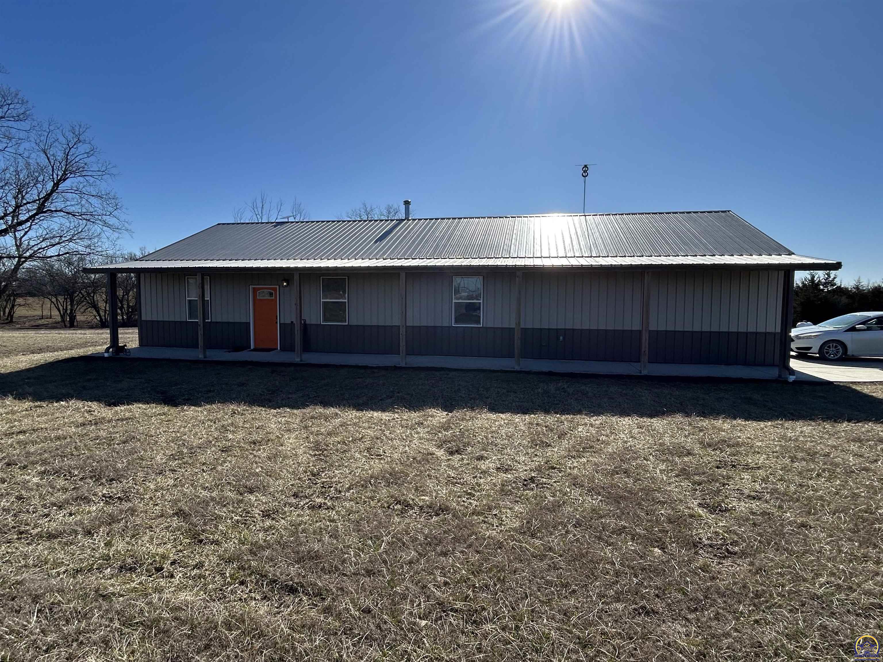 15601 142nd Road Hoyt, KS 66440 - Photo 1 of 8