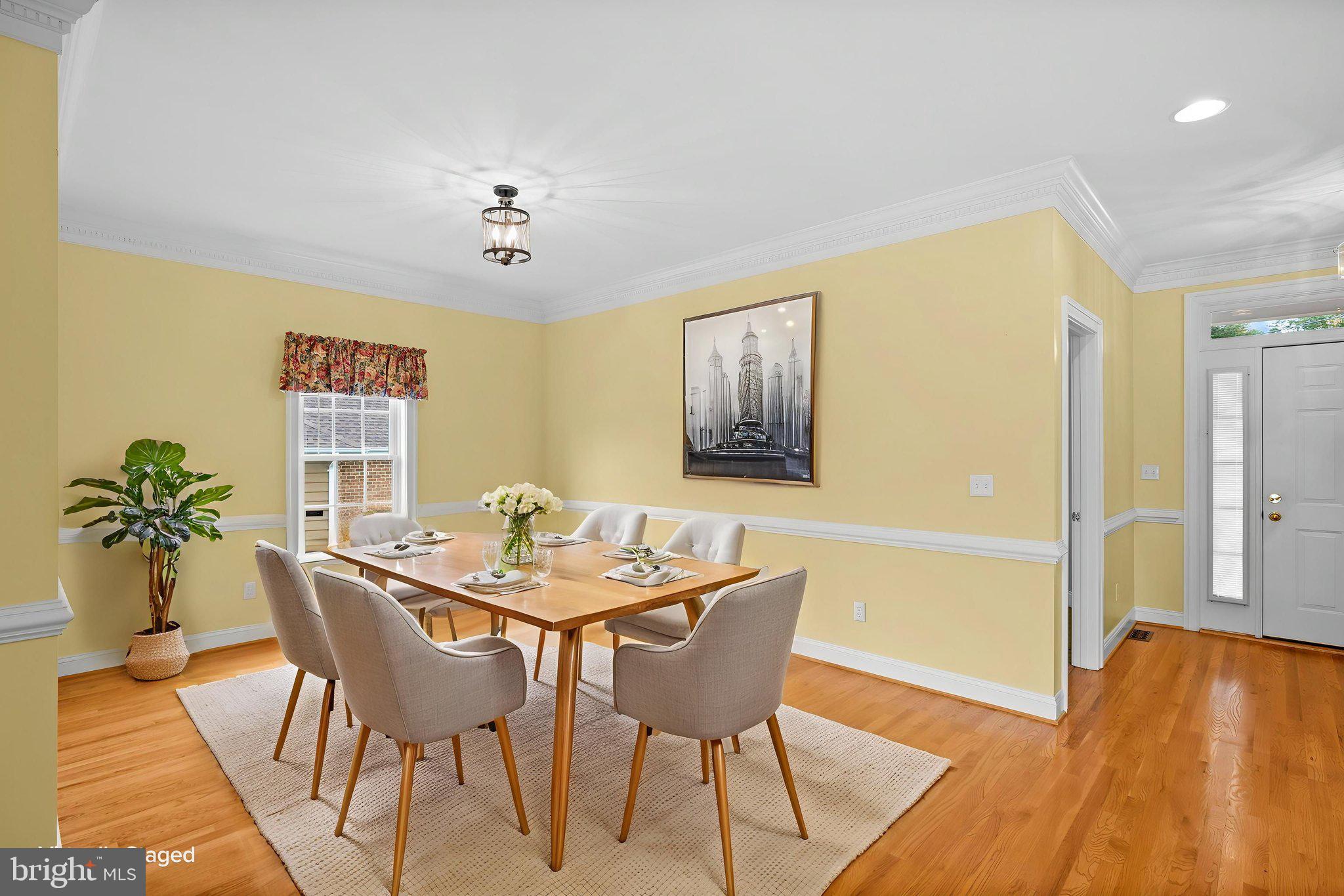 621 Country Club Road Culpeper, VA 22701 - Photo 15 of 45 Bright and inviting dining space.