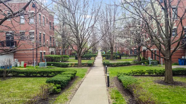 $526,500 | 814 West 15th Place, Chicago, IL 60608