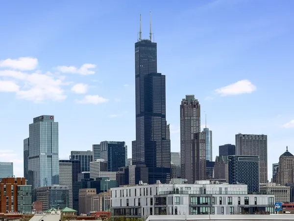 $526,500 | 814 West 15th Place, Chicago, IL 60608