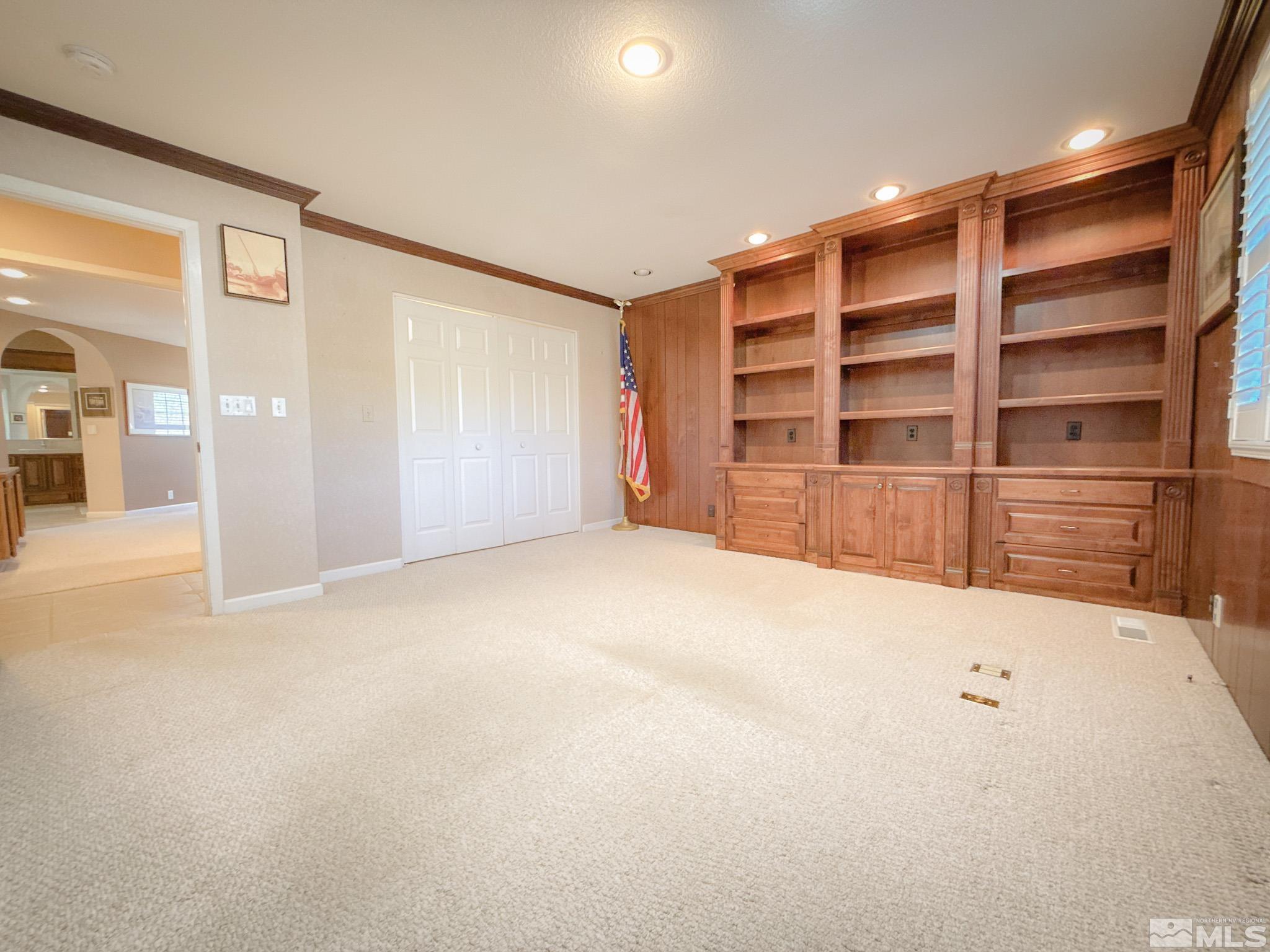 3775 Clover Way Reno, NV 89509 - Photo 22 of 40 a view of an empty room with a cabinet and workspace