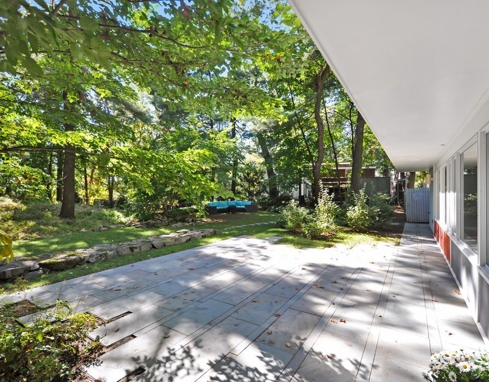 34 Moon Hill Road Lexington, MA 02421 - Photo 27 of 30