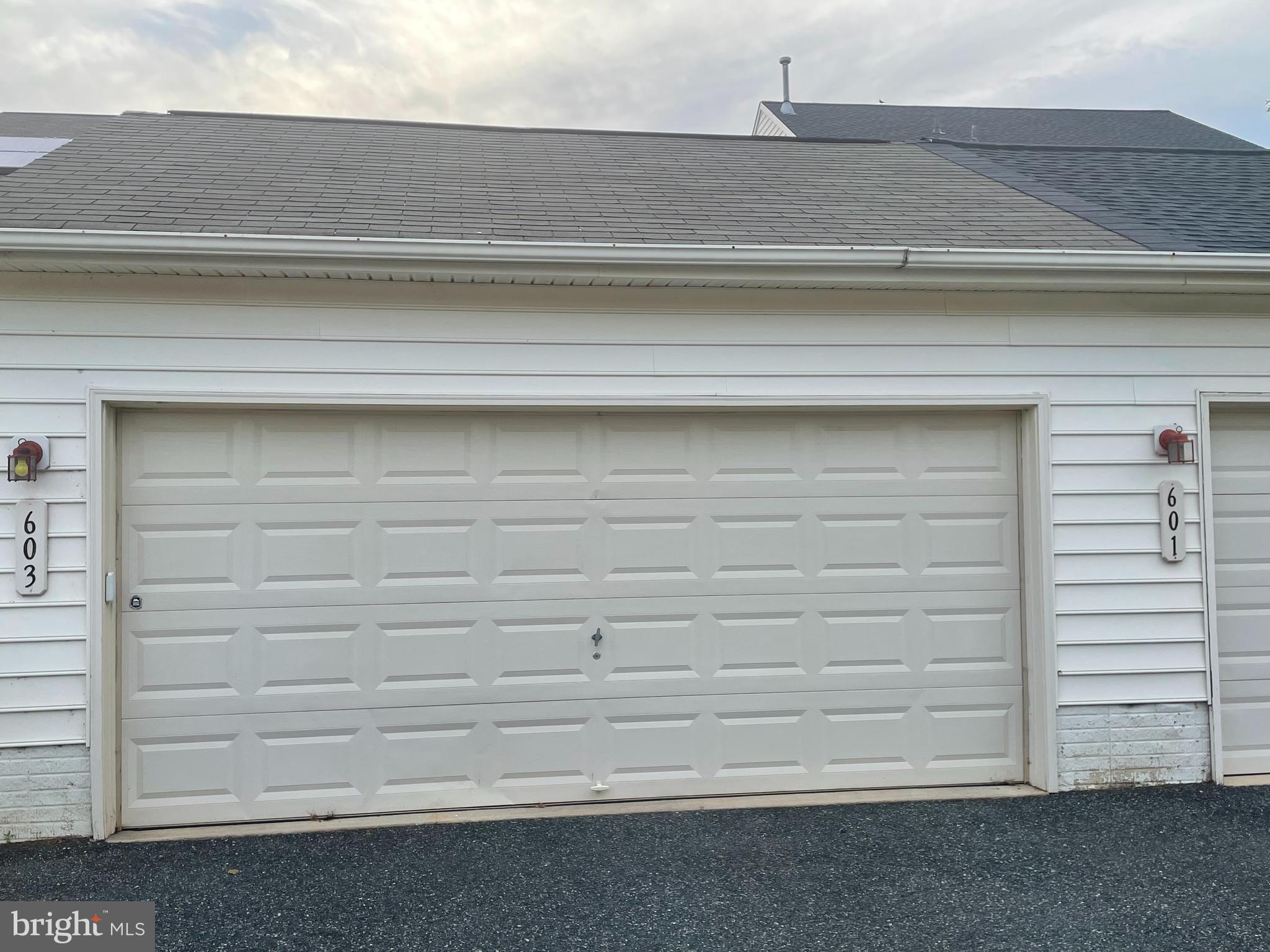 603 China Clipper Circle Baltimore, MD 21221 - Photo 11 of 66 2 car garage