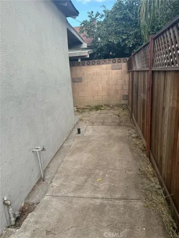 $1,495 | 6938 Topeka Drive, Reseda, CA 91335