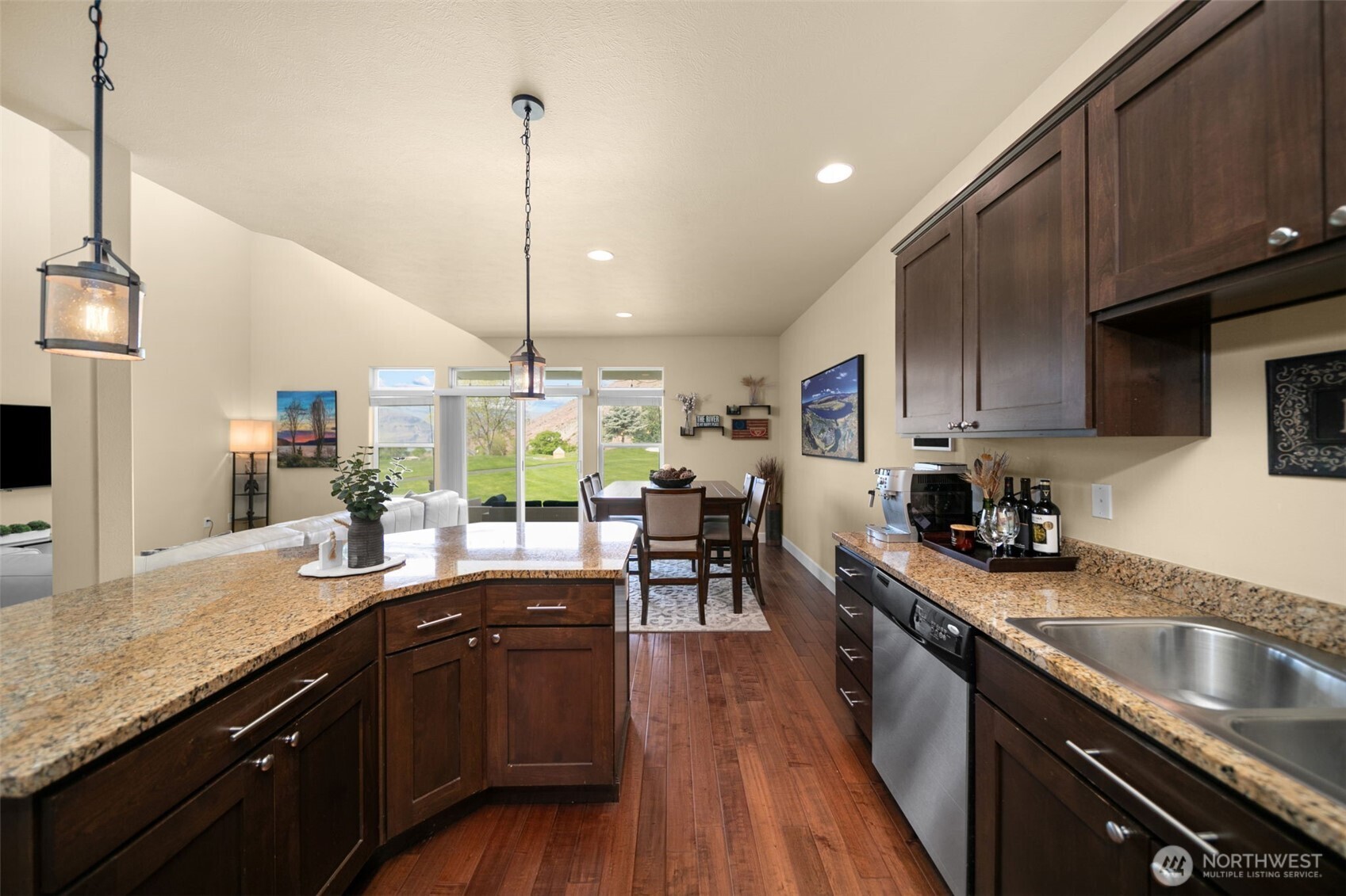 23063 Sunserra Loop Quincy, WA 98848 - Photo 9 of 36