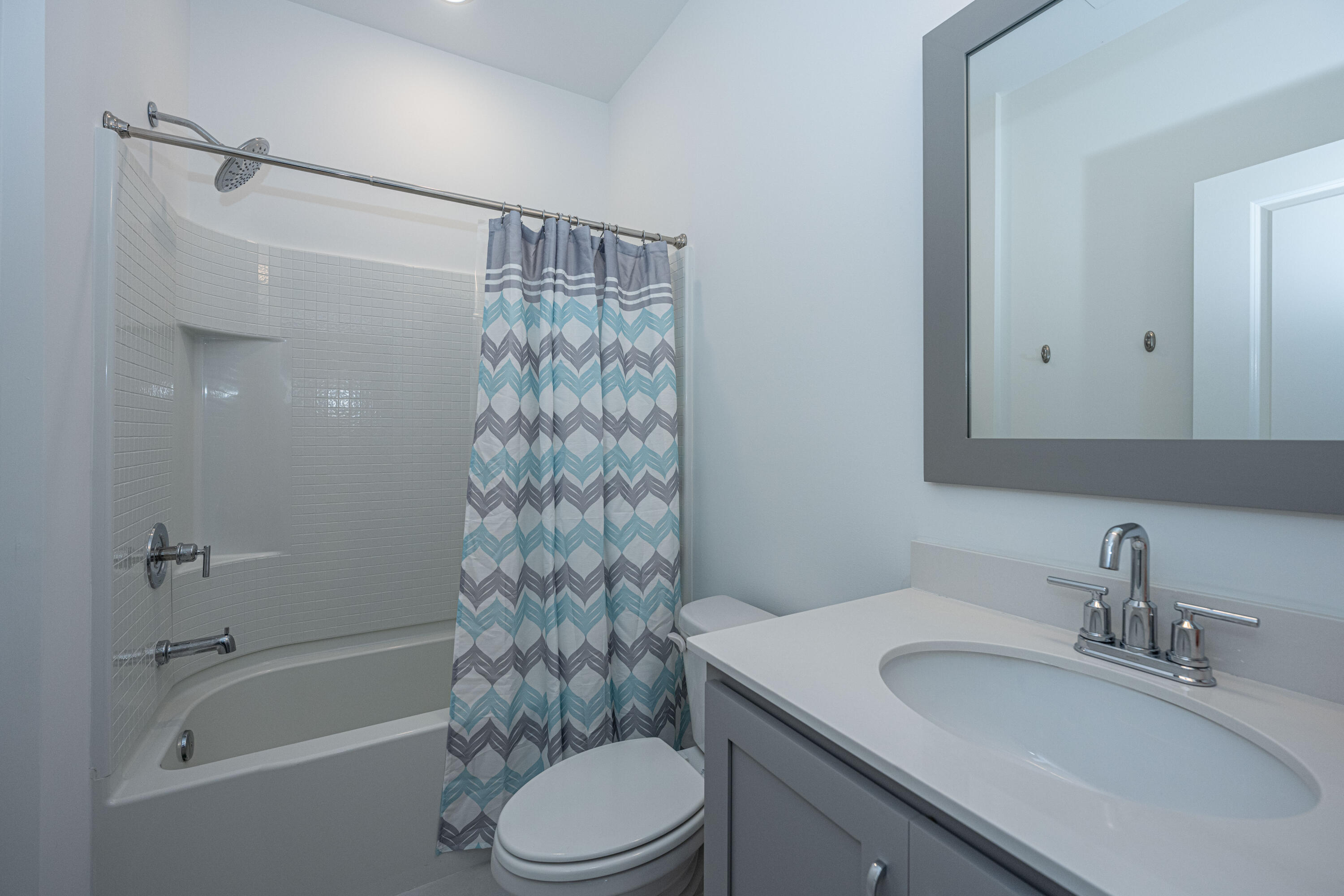 321 Bountiful Drive Moncks Corner, SC 29461 - Photo 24 of 40 Guest Full Bathroom