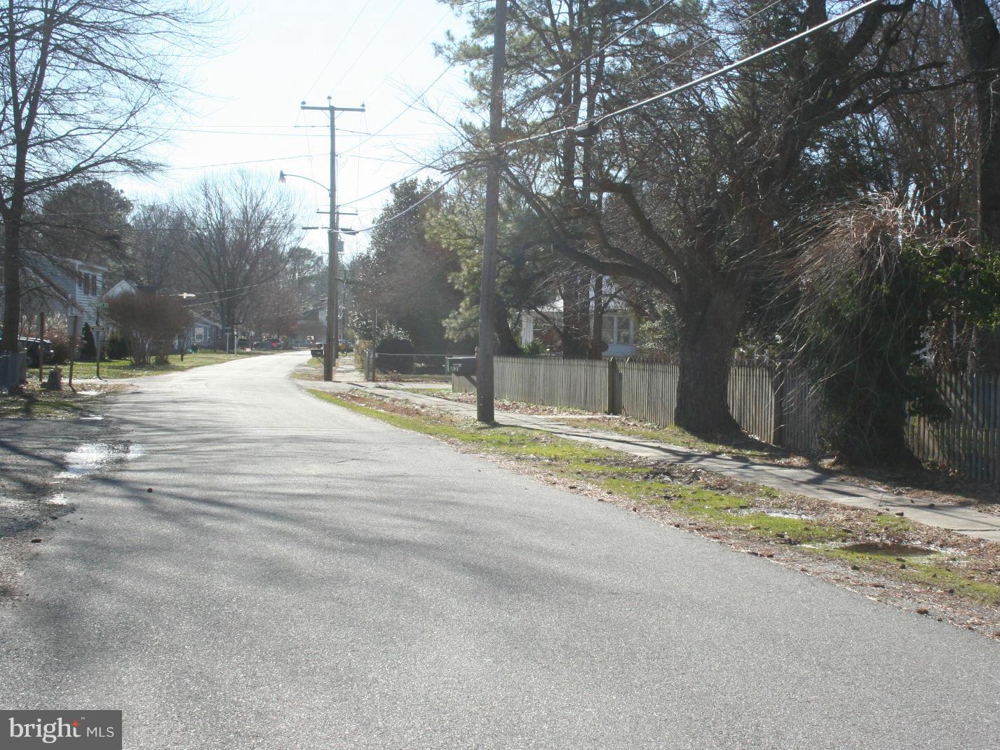 809 Bancroft Avenue Colonial Beach, VA 22443 - Photo 13 of 14 Community
